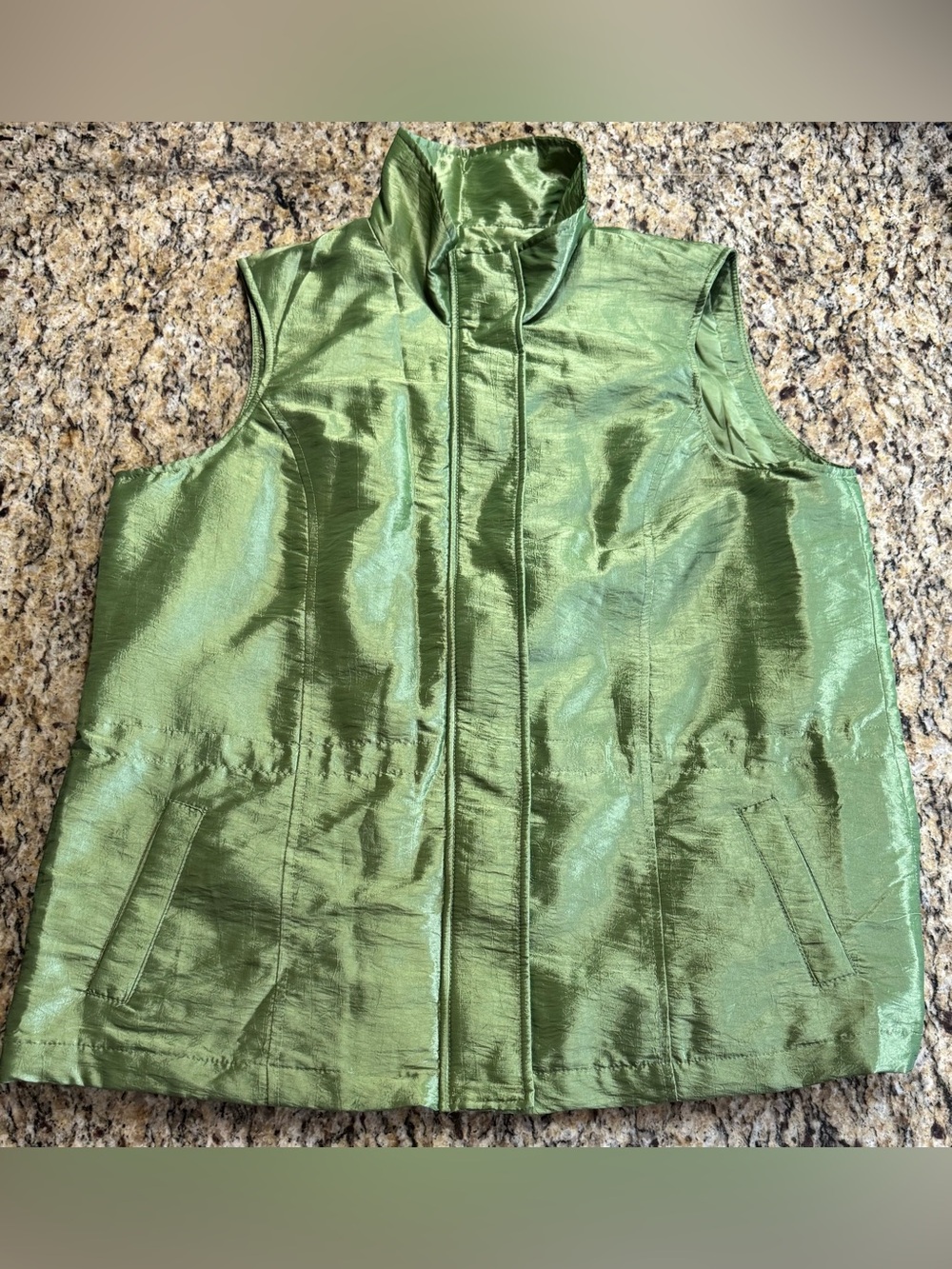 ❤️ Coldwater Creek XL 18 Women’s Shimmery Green Sleeveless Vest (B5)